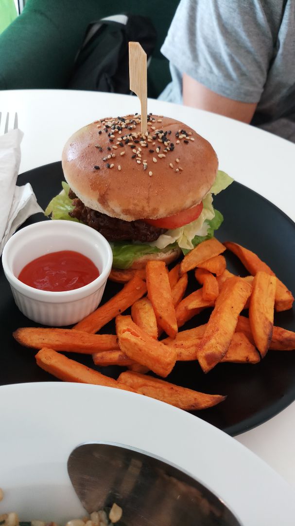 photo of Soul Alife Teriyaki Burger shared by @zoebelle2504 on  17 Sep 2019 - review