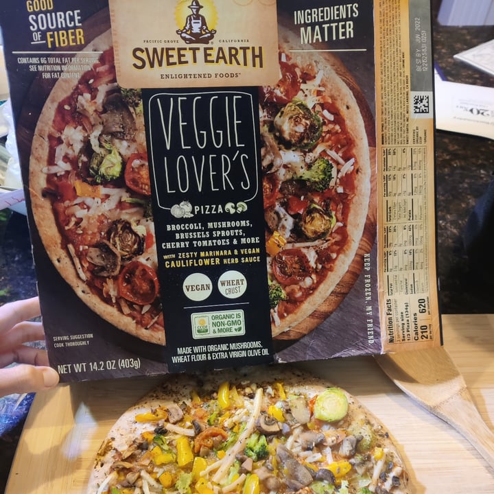review photo of Sweet Earth Veggie Lover's Pizza shared by @erykha84 on 04 Nov 2021 - review