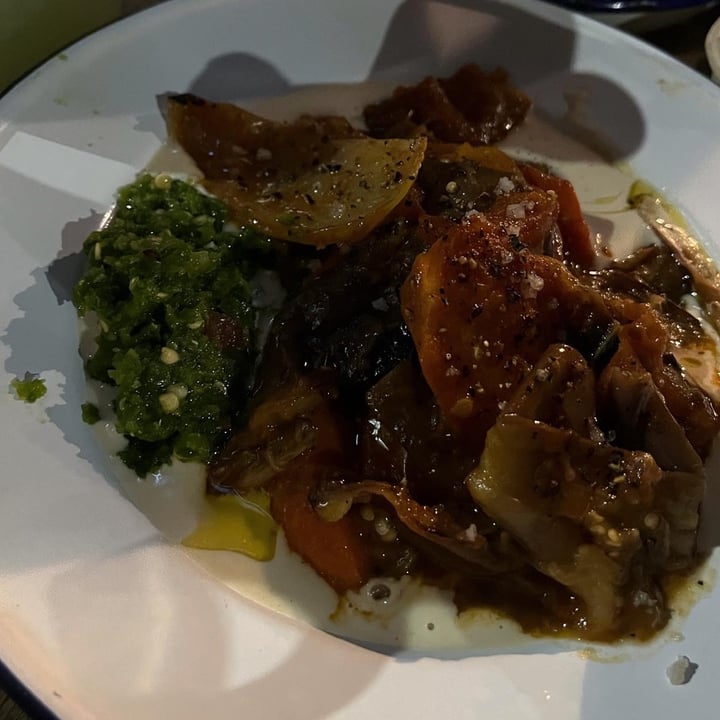 review photo of Miznon Singapore Ratatouille (veganized) shared by @noobles on 09 Apr 2022 - review