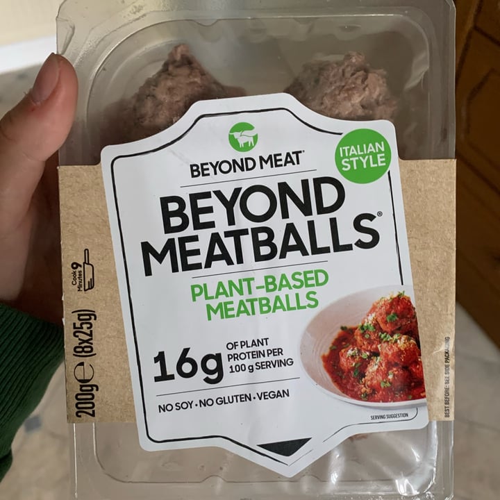 review photo of Beyond Meat Beyond Meatballs Italian Style shared by @veganfooduk on 29 Jun 2022 - review