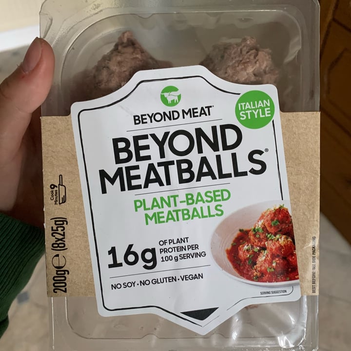 photo of Beyond Meat Beyond Meatballs Italian Style shared by @veganfooduk on  29 Jun 2022 - review