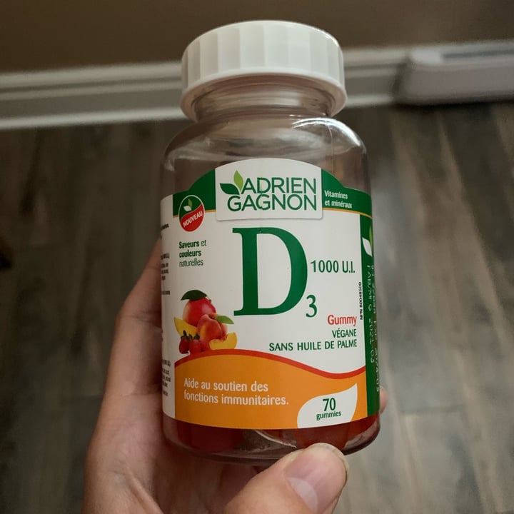 photo of Adrien Gagnon Vitamine D gummy shared by @dmno on  25 Dec 2021 - review