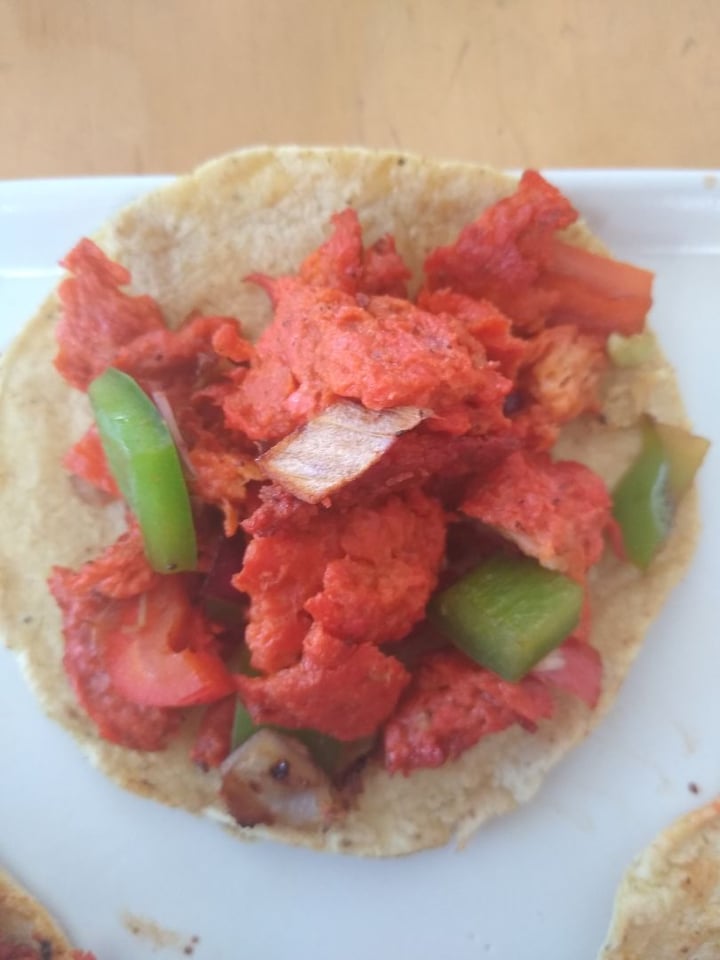 photo of VegeTaco Tacos de brocheta shared by @inezaduran on  04 Mar 2020 - review