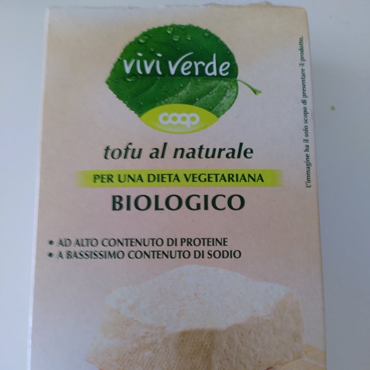 photo of Vivi Verde Coop tofu biologico al naturale shared by @walkabout-veg on  22 Jul 2022 - review