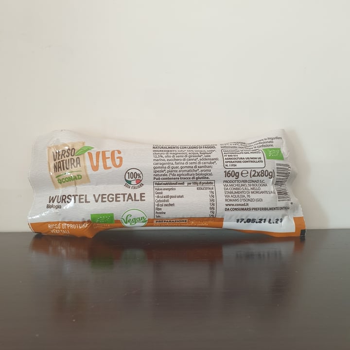 photo of Verso Natura Conad Veg Wurstel vegetale biologico shared by @signoragovegan on  05 Apr 2021 - review