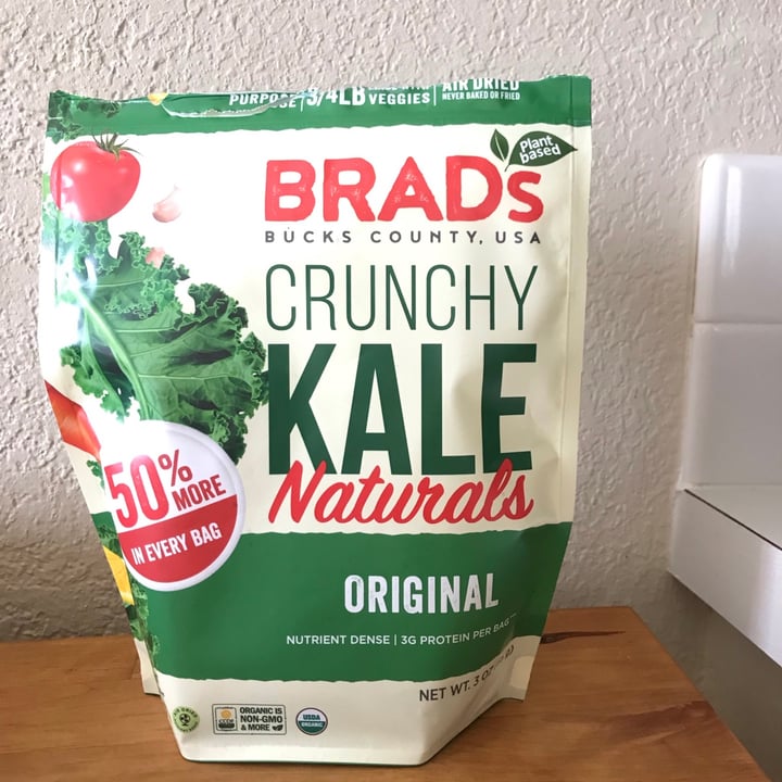 photo of Brad’s Plant Based Crunchy Kale Original shared by @kat2bkitten on  09 Oct 2020 - review