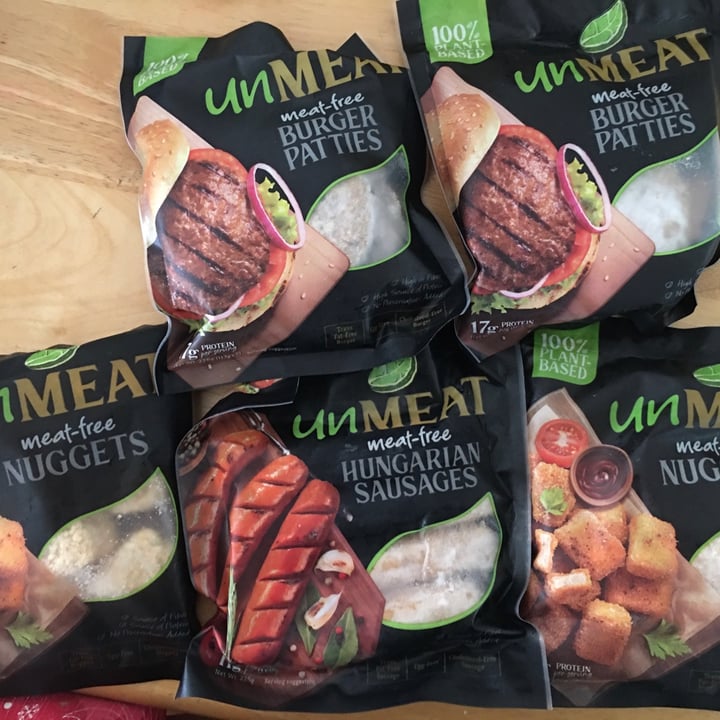 photo of unMEAT Meat-Free Burger Patties shared by @jasminsotto0518 on  05 Jul 2021 - review