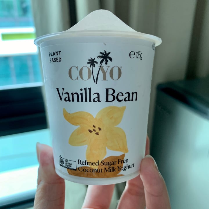 review photo of Coyo Vanilla Bean Organic Coconut Yogurt shared by @shinghui on 10 Nov 2020 - review