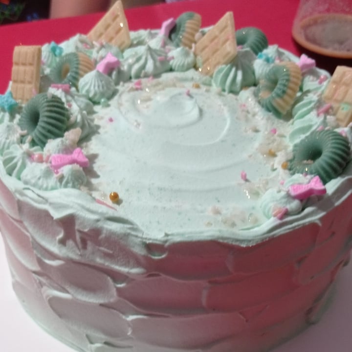 review photo of Almaveggiepasteleria Torta de cumpleaños shared by @marcesalas on 27 Feb 2022 - review