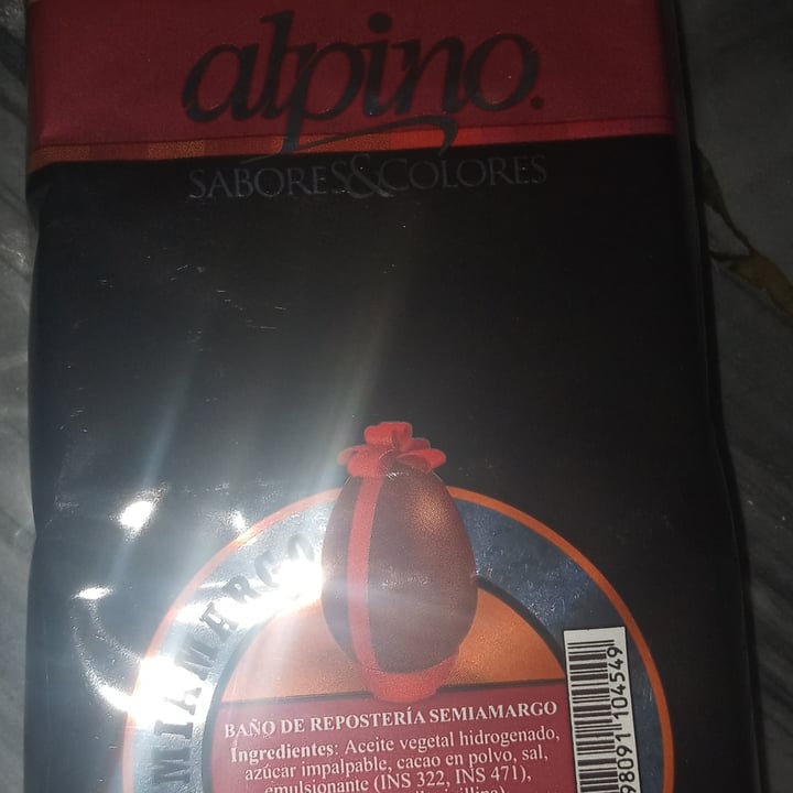 photo of Alpino chocolate semiamargo Alpino shared by @valentinaclementina on  14 Sep 2022 - review
