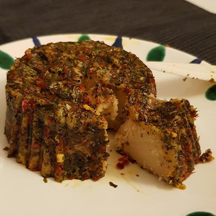 review photo of Spar Veggie Der Bio-Cremige Griechische Kräuter | Organic Cashew 'Cheese' Greek Herbs shared by @vanpanda on 01 Feb 2021 - review