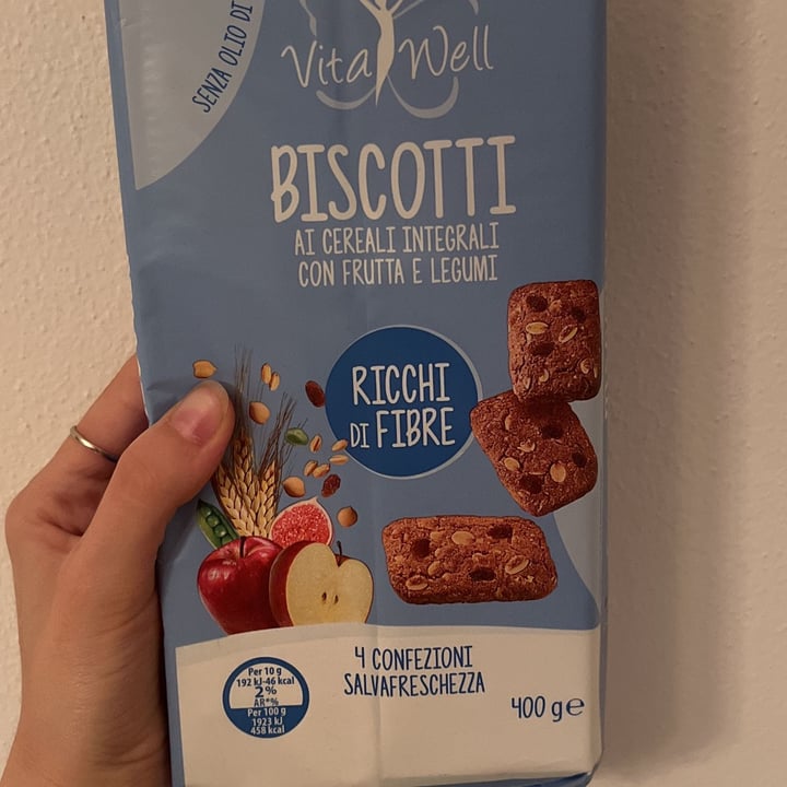 photo of Vita well Biscotti Ai Cereali Con Frutta E Legumi shared by @borghettoeleonora on  13 Jun 2022 - review