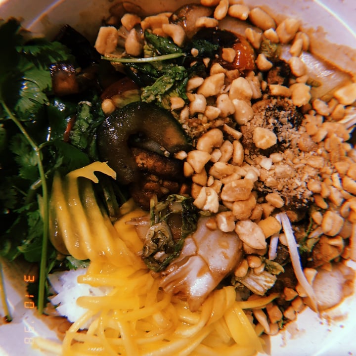 photo of Saigón Noodle Bar San Telmo Saigon Bowl shared by @cretakanoo on  04 Oct 2020 - review