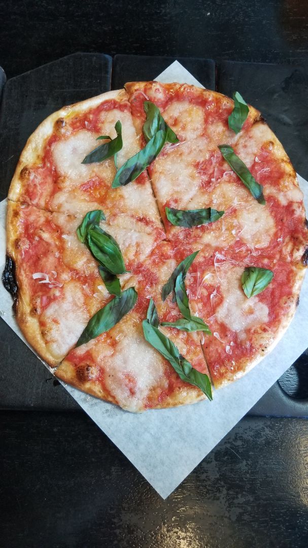 photo of Virtuous Pie Margherita Pizza shared by @reginafagrey on  05 Sep 2019 - review