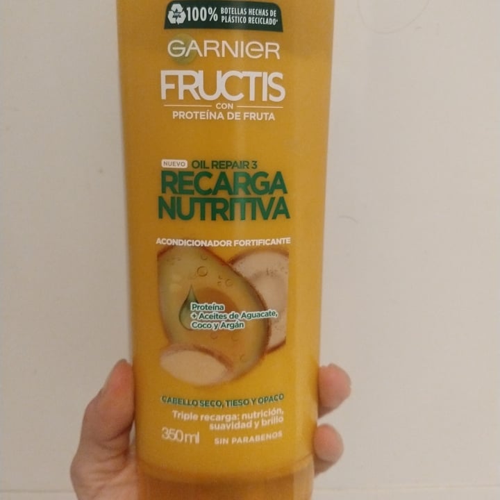 review photo of Garnier Acondicionador Oil Repair 3 Fortificante shared by @belgovegan on 15 Oct 2021 - review