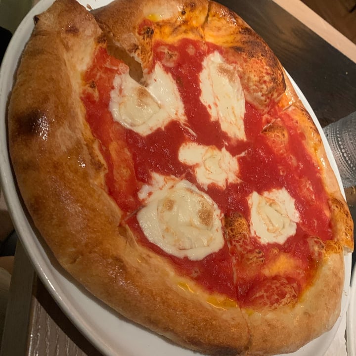 photo of PLANTA West Palm Beach pizza margherita shared by @francibet on  09 Sep 2022 - review