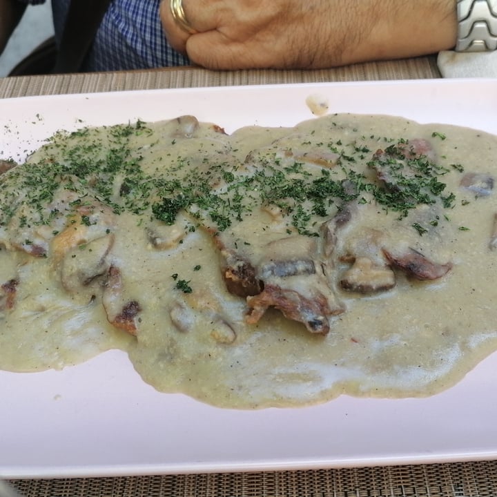 review photo of aTipico scaloppine di seitan shared by @alexisveg269 on 25 Sep 2022 - review