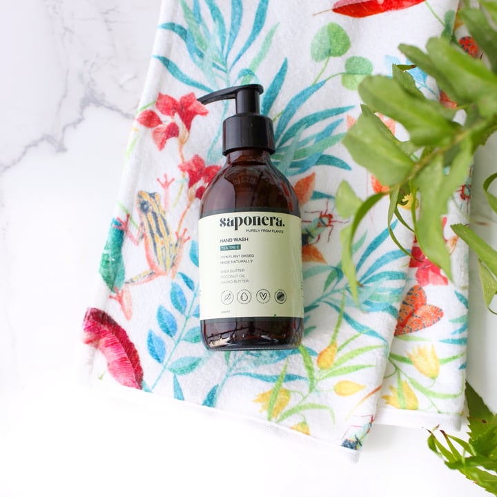 review photo of Saponera Tea Tree Hand wash shared by @thegreenveganchick on 06 Dec 2020 - review