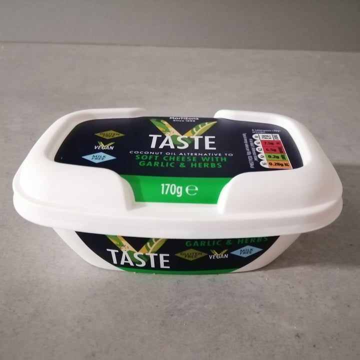 photo of Morrisons Soft cheese garlic and herbs shared by @maycimoo on  15 Sep 2021 - review