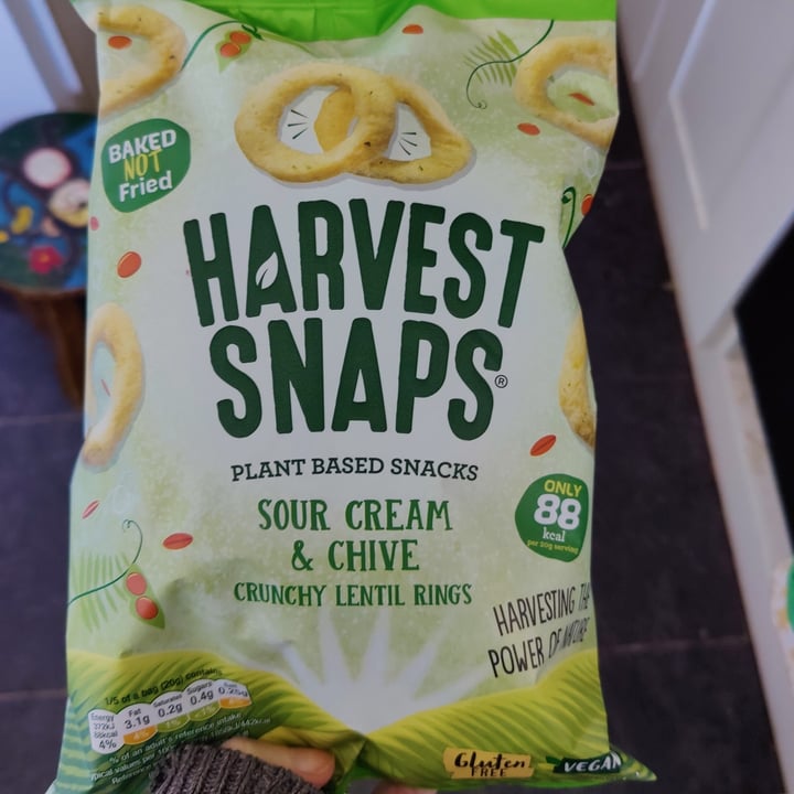 photo of Harvest Snaps Sour Cream and Chive crunchy lentil rings shared by @plumesworld on  10 Jan 2022 - review
