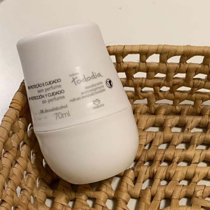 photo of Natura Desodorante antitranspirante roll on invisible shared by @alecssandra on  25 Jul 2021 - review