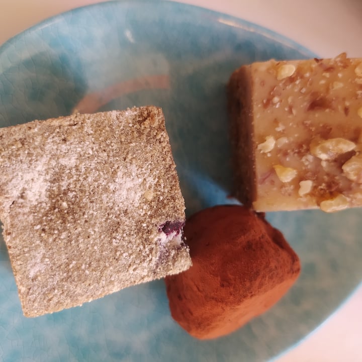 photo of Tolstoy - Plant-Based Eatery Sweets shared by @ayralotti on  13 Aug 2022 - review