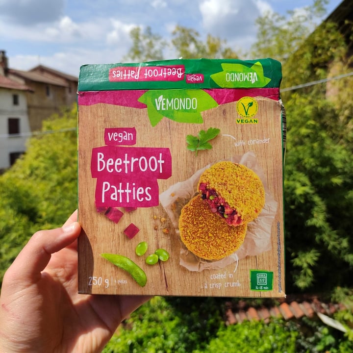 review photo of Vemondo Beetroot patties shared by @alessioadam on 09 May 2022 - review