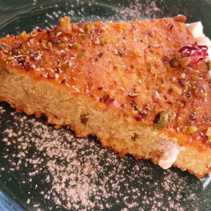 photo of TÈCO Persian Cake shared by @suinonero on  17 Jan 2023 - review