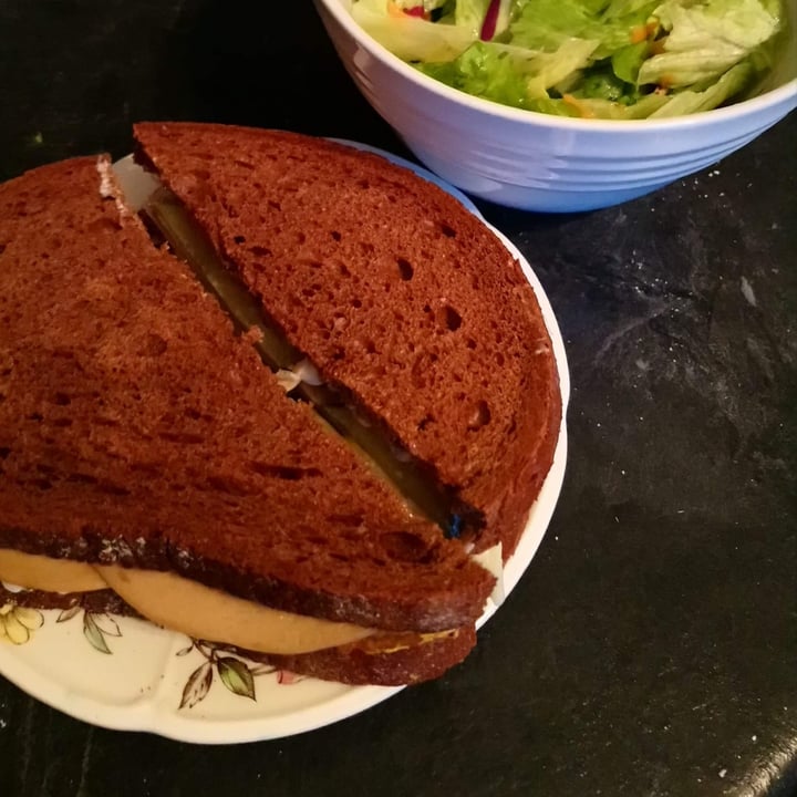 photo of Lightlife Deli Charcutie Végétalienne Veggie Turkey shared by @madianned on  03 May 2020 - review