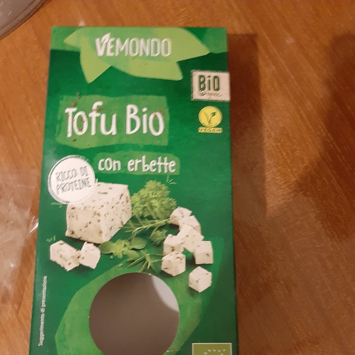 review photo of Vemondo Tofu Bio con Erbette shared by @valeria-1996 on 31 Mar 2022 - review