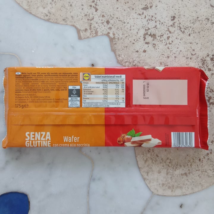 review photo of Sondey Wafer Senza Glutine Con Crema Alla Nocciola shared by @edoedo on 08 May 2022 - review