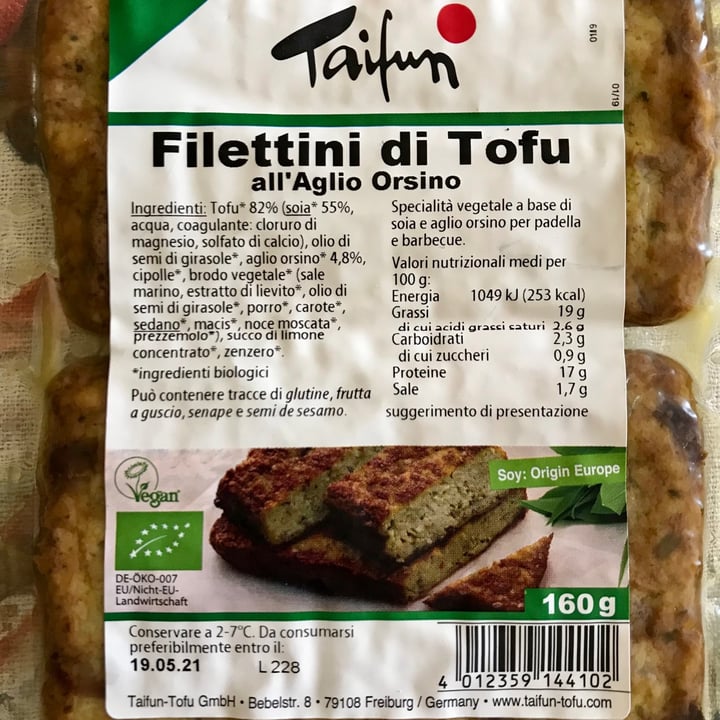 photo of Taifun Filetes de Tofu Ajo Silvestre shared by @alessiastaste on  13 Apr 2021 - review