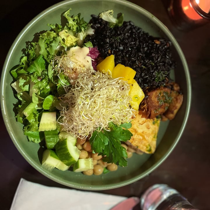 review photo of Verte BBQ Bowl shared by @federicapi on 21 Nov 2022 - review