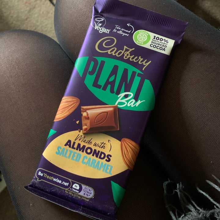 photo of Cadbury Plant Bar Salted Caramel shared by @sbarlxw on  19 Jan 2022 - review