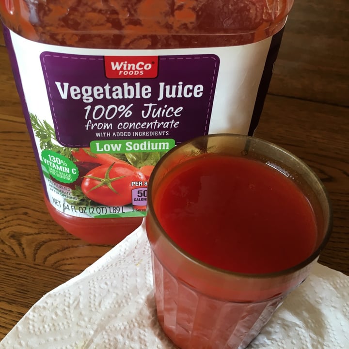 review photo of WinCo Foods vegetable juice (100% juice, low sodium) shared by @mrsutahgardener on 01 Oct 2020 - review