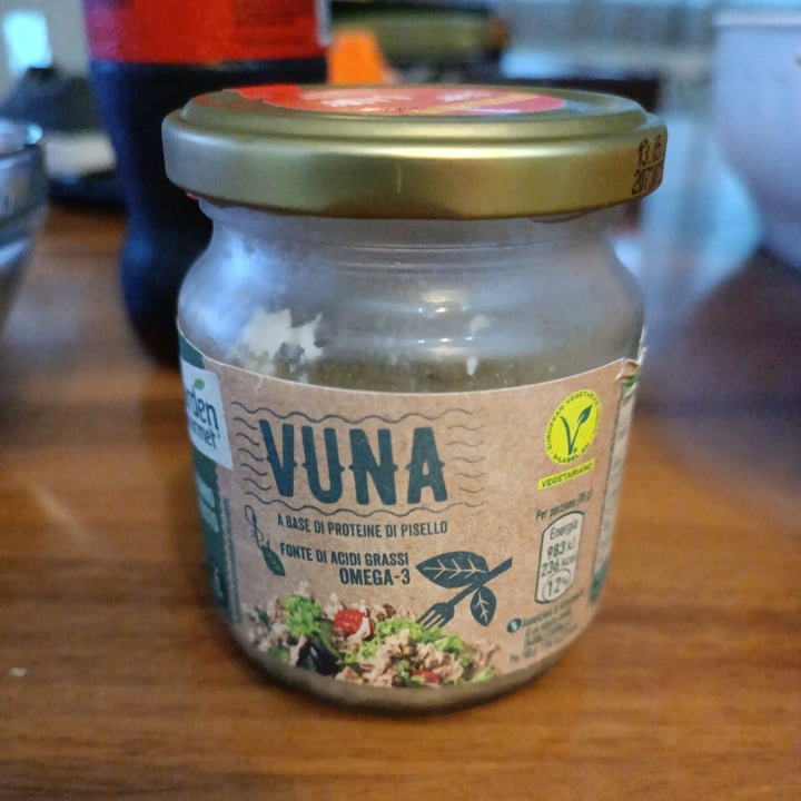 review photo of Garden Gourmet Vuna shared by @sarahperiz on 26 Apr 2022 - review