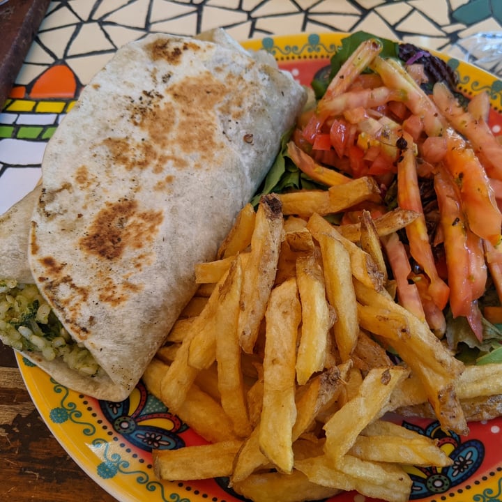 photo of Jalisco Wrap shared by @uncannyval on  06 Dec 2020 - review