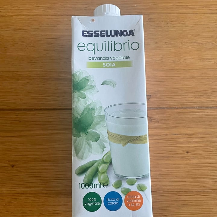 review photo of Esselunga Bevanda Vegetale Soia shared by @ariannabubola on 18 Feb 2022 - review