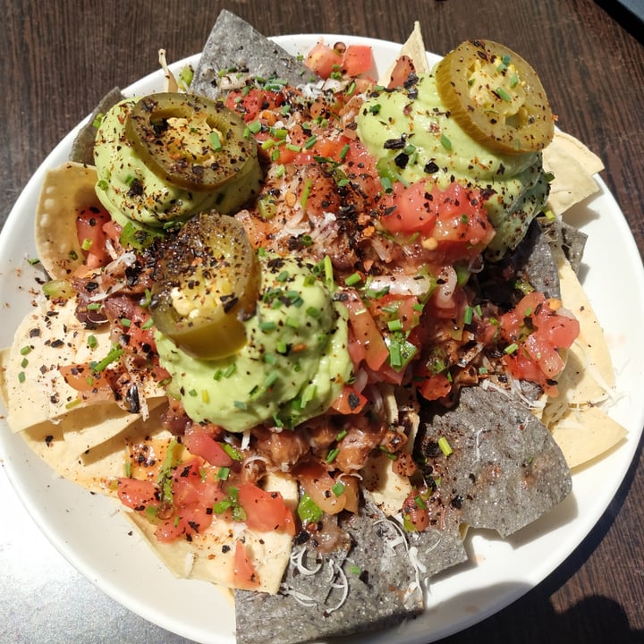 review photo of Fresh Green Totopos Vegan shared by @oierland on 15 Jul 2021 - review