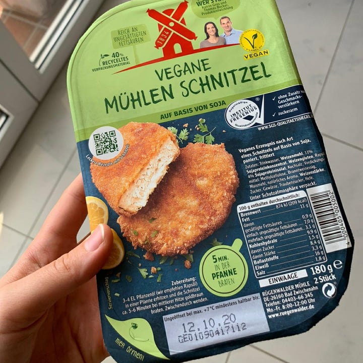 photo of Rügenwalder Mühle Vegane Mühlen Schnitzel shared by @hugihugla on  20 Sep 2020 - review