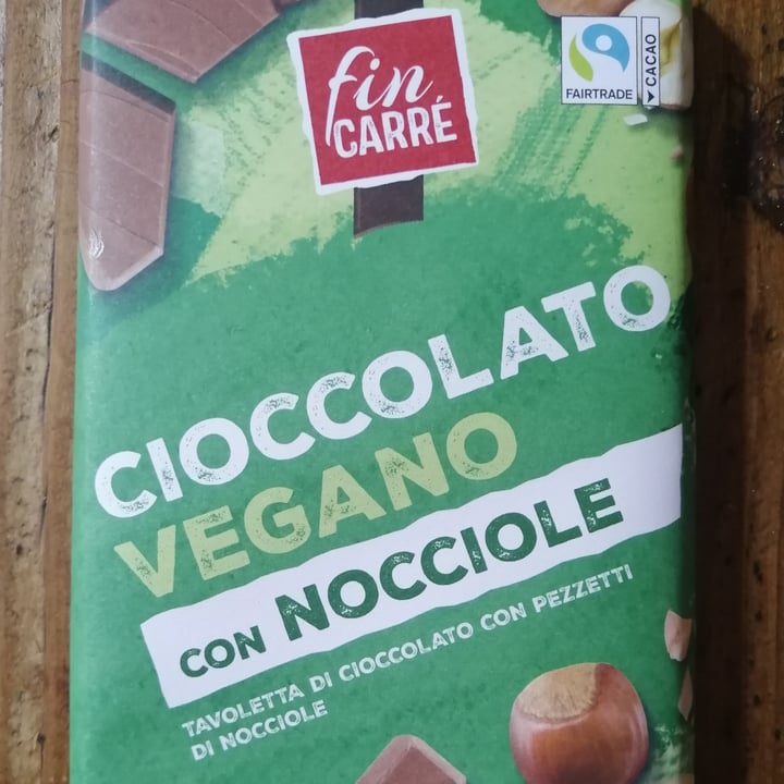 photo of Fin Carré Cioccolato con nocciole shared by @tirnanog on  07 Sep 2022 - review