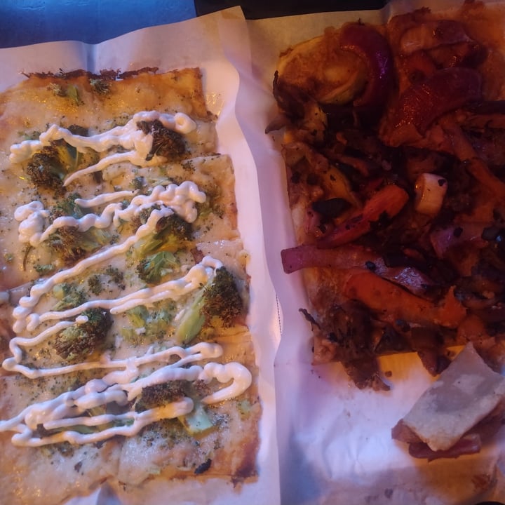 review photo of JUSTO Pizza Vegana shared by @alessandracristina on 06 Nov 2022 - review