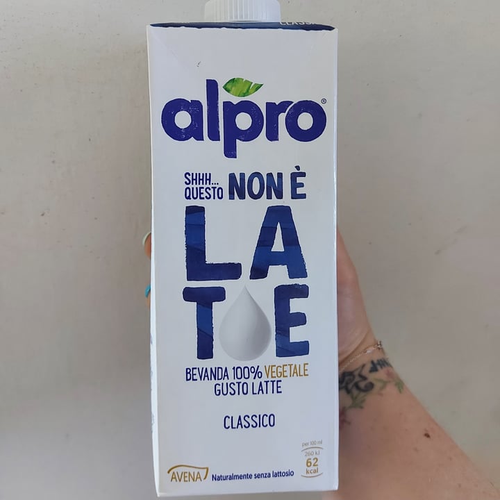 photo of Alpro This is Not Milk Classic Questo Non è Late Classico shared by @aelin89 on  13 Jun 2022 - review