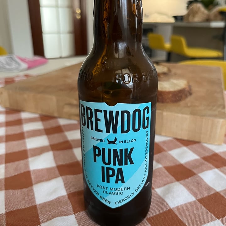 review photo of Brewdog punk ipa shared by @bobmucio on 20 Nov 2022 - review