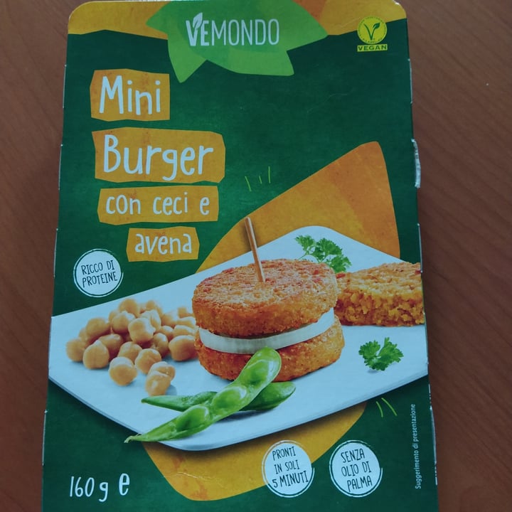 photo of Vemondo Mini Burger con Ceci e Avena shared by @mariaelena on  11 Aug 2021 - review