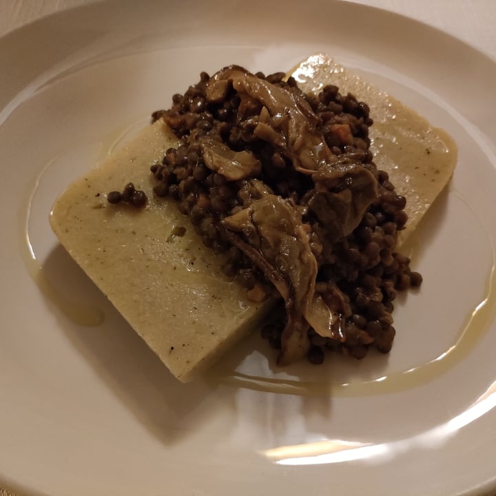 photo of Il Lughino lenticchie di montagna con funghi e polenta alla griglia shared by @gianluca88 on  03 Jan 2023 - review