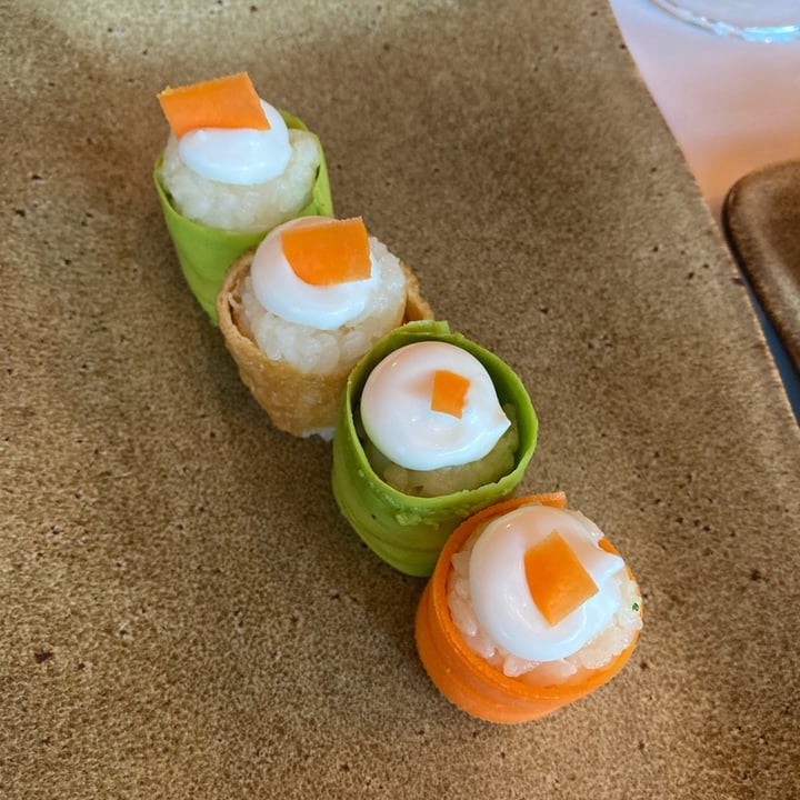 photo of Aiko Sushi (old Active Sushi On Bree) Roses 4 Season shared by @allywally on  23 Feb 2021 - review