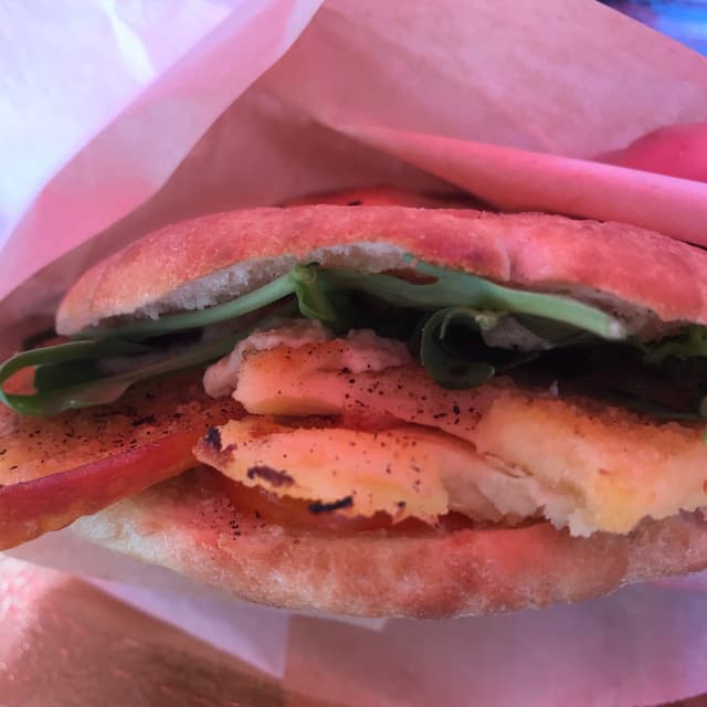 菜肴“Panino cecina orientale”的照片