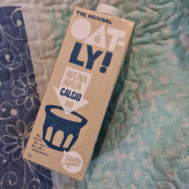 photo of Oatly Avena Aveia Calcio shared by @teresaoggar on  28 Jul 2021 - review