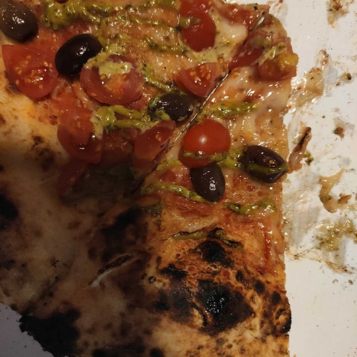review photo of Eteria food and drink Pizza Vegana Natura shared by @gianlucagiuseppe on 05 Jul 2022 - review